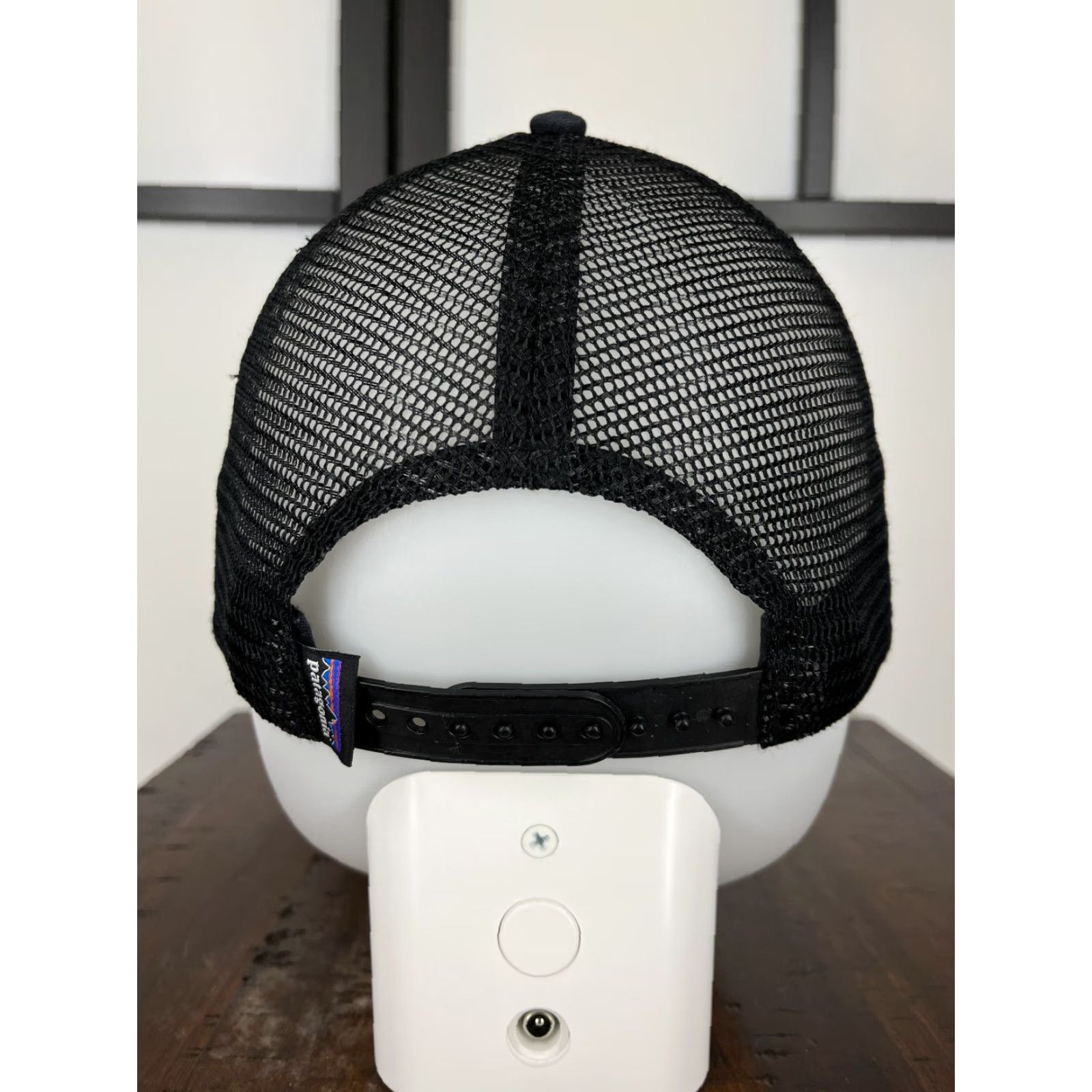 Patagonia Patagonia Trucker Hat Cap Snap Back Adult One Size Black Fitz Roy Embroidered Size ONE SIZE - 6 Thumbnail
