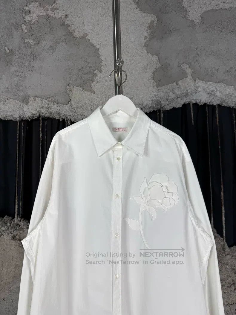 Valentino Valentino White rose shirt Size XS / US 0-2 / IT 36-38 - 3 Thumbnail