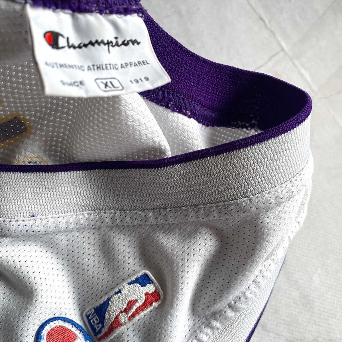 NBA × Vintage Vintage Lakers Kobe Bryant 24 8 Nba Champion Jersey 90s Size US XL / EU 56 / 4 - 6 Thumbnail