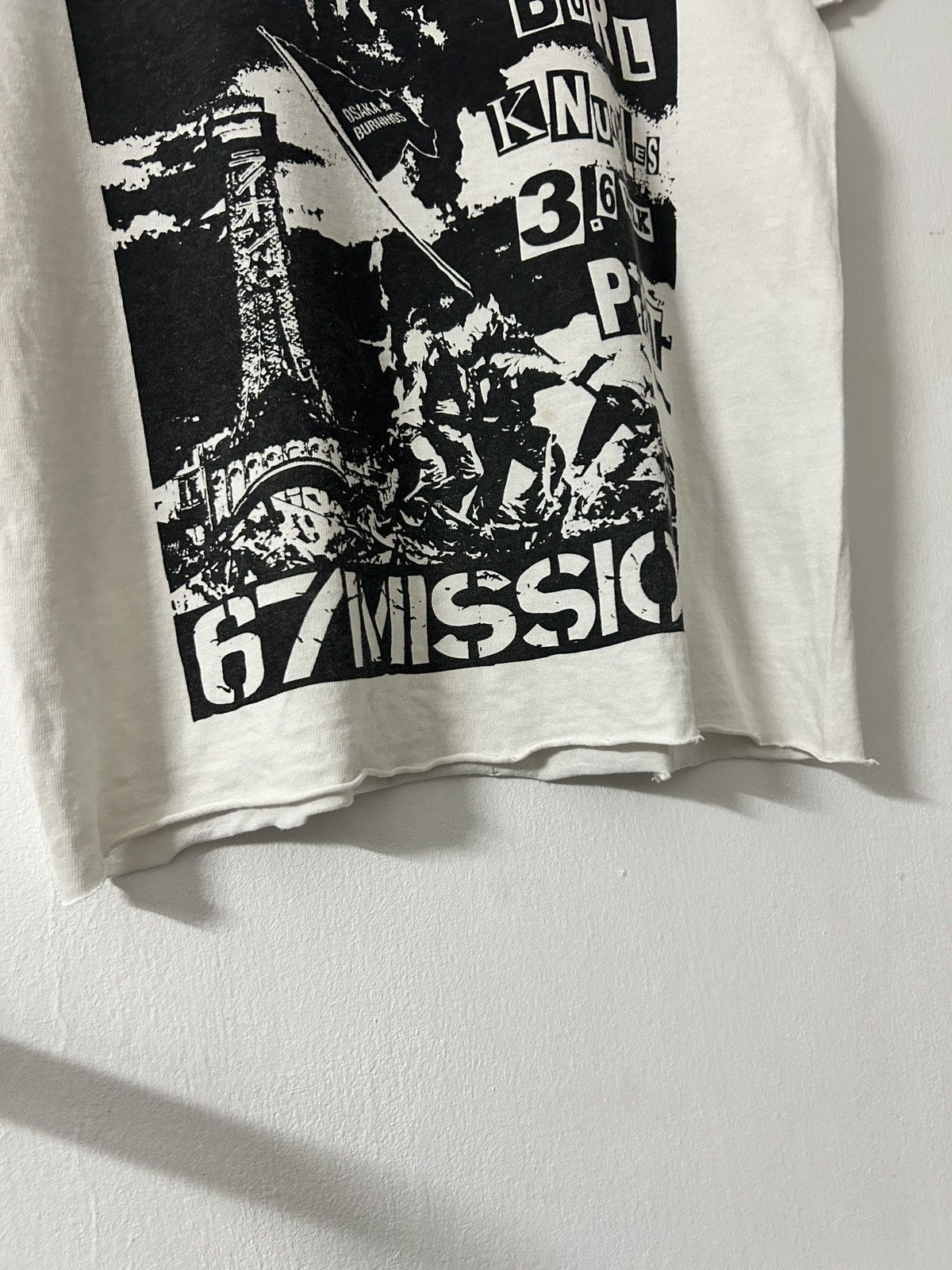 Band Tees Vintage 67 Mission Distressed Punk Band Sex Pistol Font Size US S / EU 44-46 / 1 - 3 Thumbnail