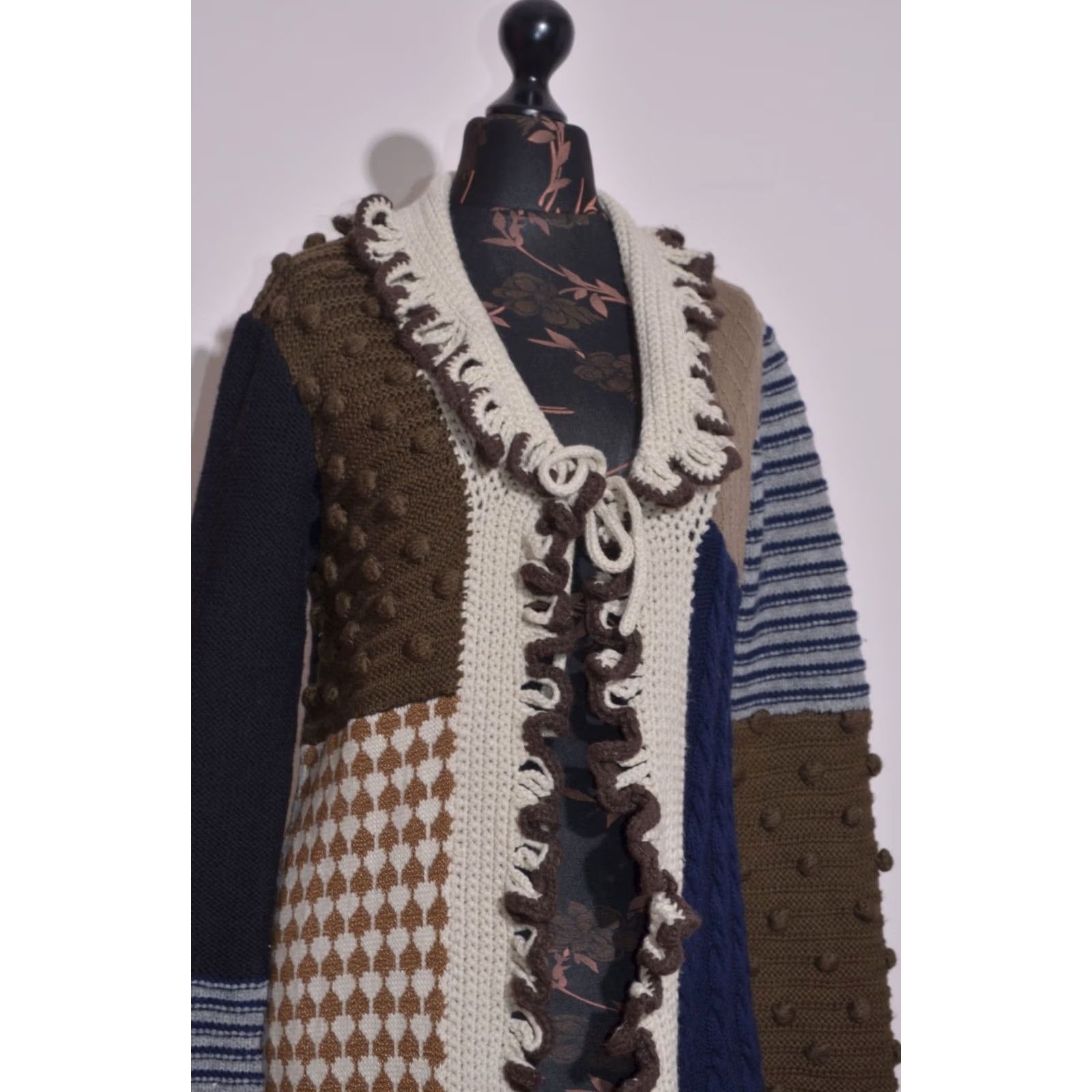 Moschino Love Moschino Patchwork Knit Cardigan Coat Crochet Trim Tie Front UK12 US8 Size XL / US 12-14 / IT 48-50 - 2 Thumbnail