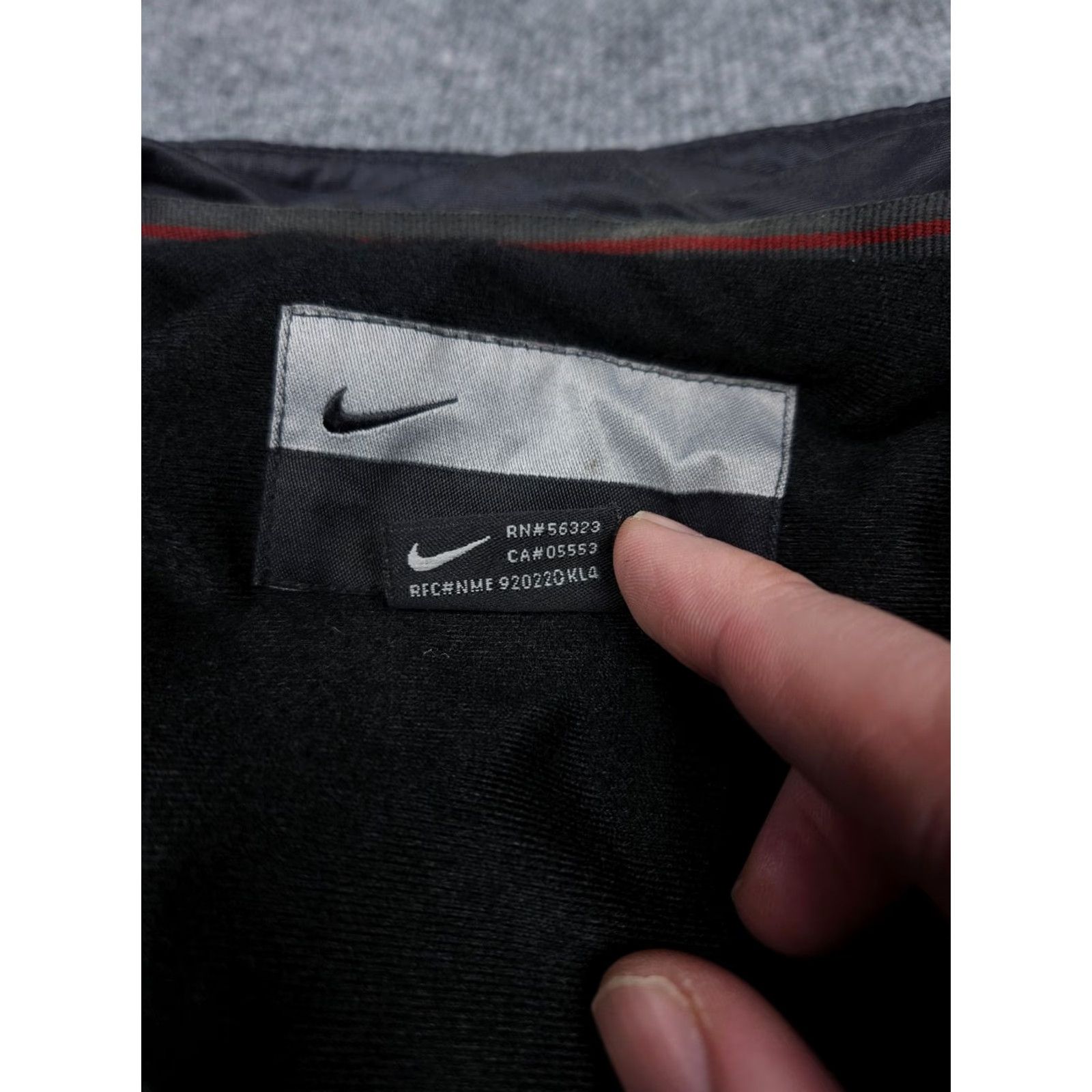 Nike VINTAGE Nike Jacket Mens Large Heavyweight Global Athletics Performance Coat Windbreaker Parka Size US L / EU 52-54 / 3 - 7 Thumbnail
