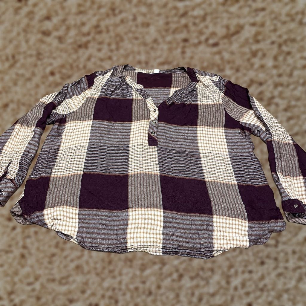 Vintage Cato Blouse Womens 18/20W Purple Plaid Rayon Henley Long Sleeve Popover Button Ruffle Crewneck Tunic Shirt Modern Vintage: No, 18/20W Womens Size XXL / US 16-18 / IT 52-54 - 1 Thumbnail
