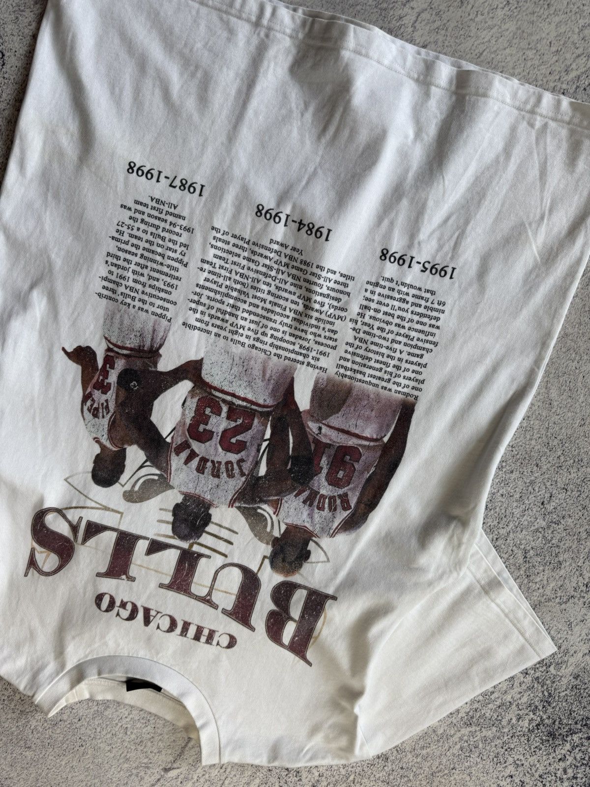NBA Vintage Chicago Bulls T-shirts Y2K Jordan Rodman Pippen Size US XL / EU 56 / 4 - 17 Thumbnail