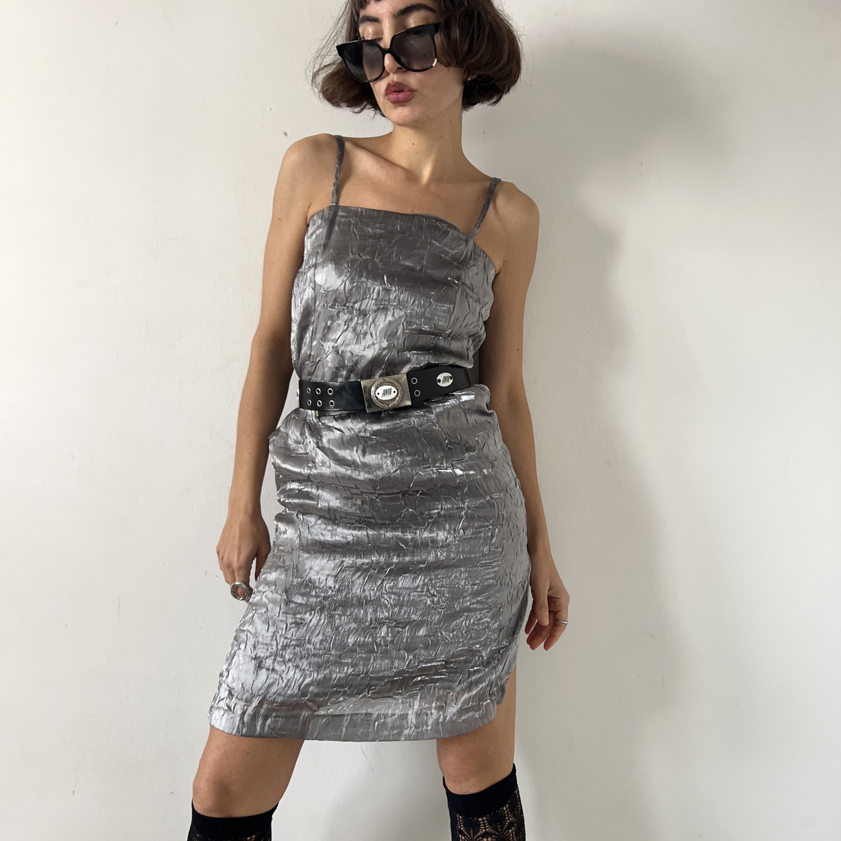 Vintage Vintage silver crinkle raver slip dress Size S / US 4 / IT 40 - 2 Thumbnail