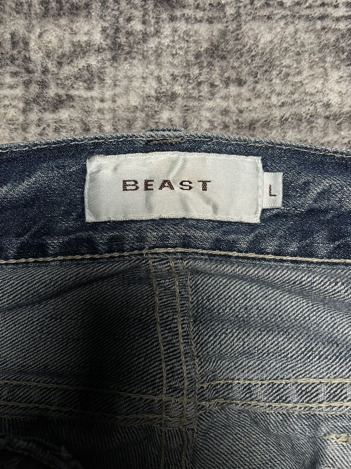 Japanese Brand Japanese Denim Beast Paint Distressed Jeans Size US 30 / EU 46 - 10 Thumbnail