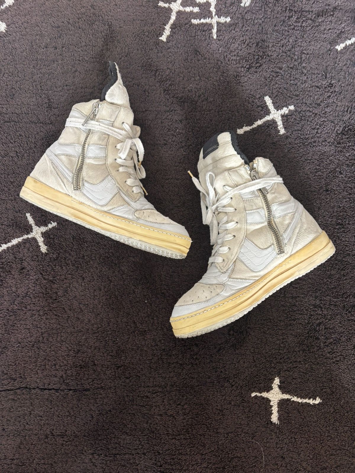 Rick Owens FW08 Rick Owens Milk Ponyhair Dunk Size US 8 / EU 41 - 1 Thumbnail