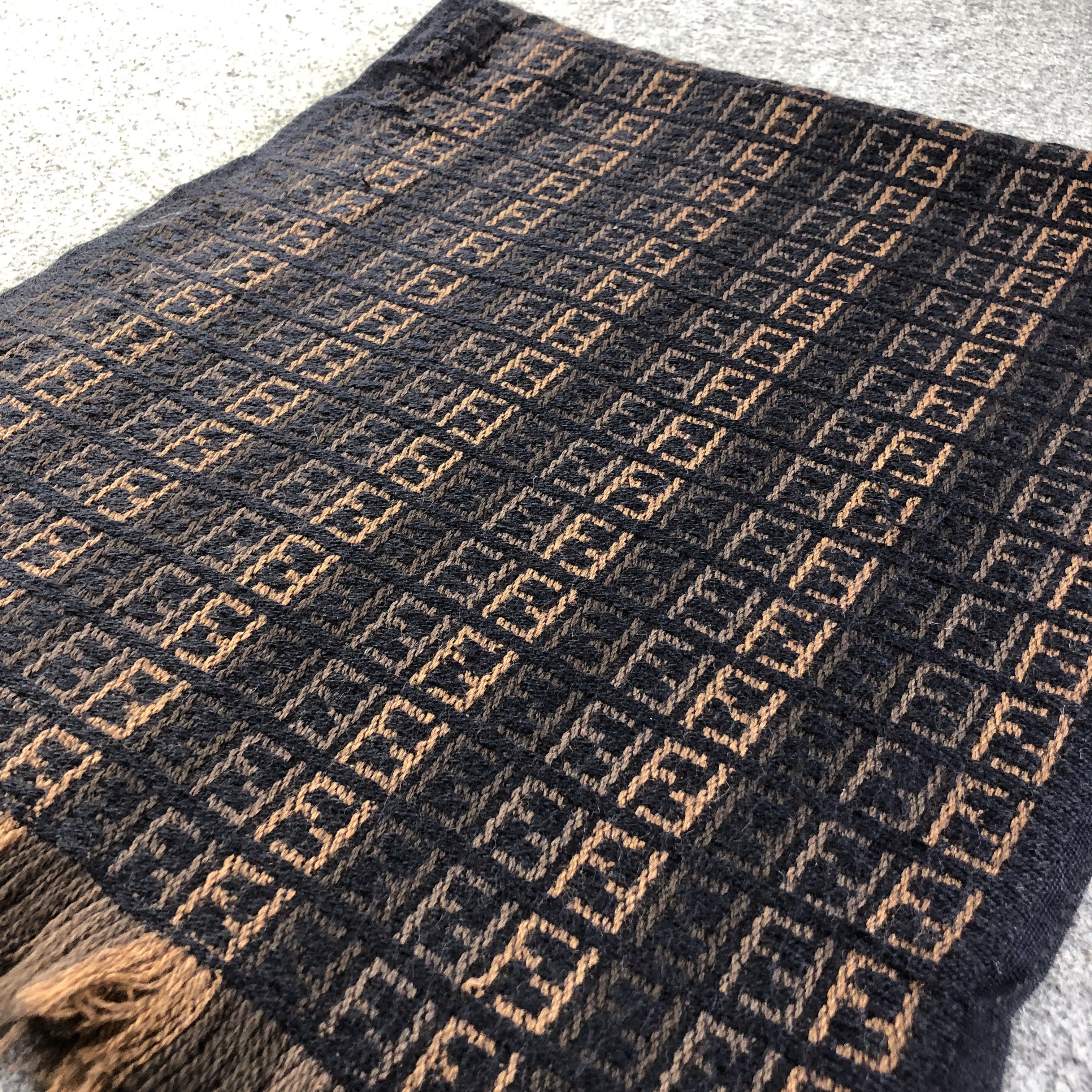 Vintage Fendi FF Monogram Wool Scarf Muffler V1187 Size ONE SIZE - 2 Thumbnail