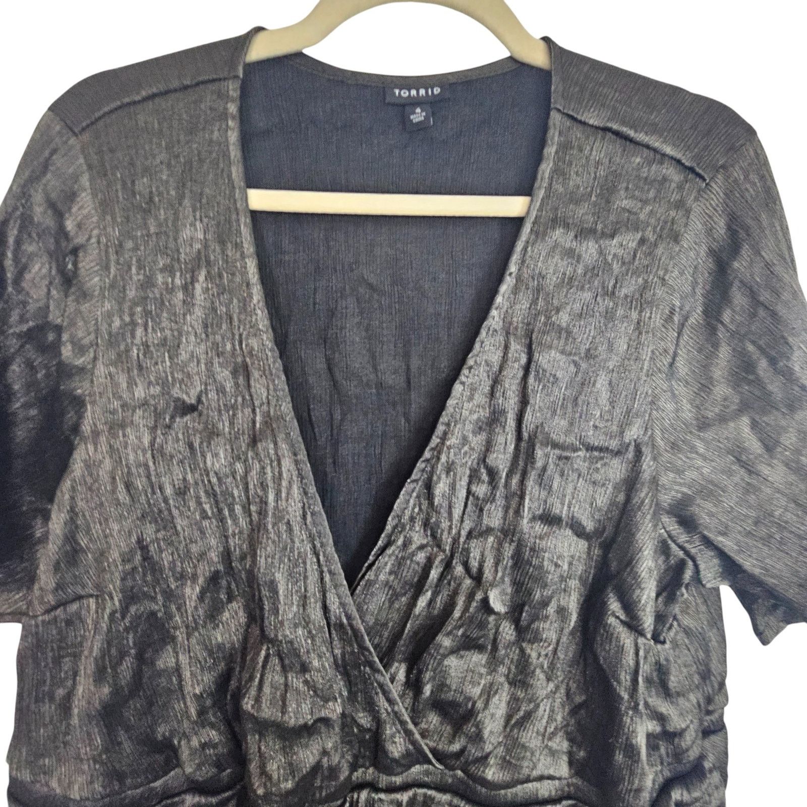 Torrid Torrid Womens Surplice Babydoll Top Size 4X Gray Metallic Size 4XL / US 24-26 - 2 Thumbnail