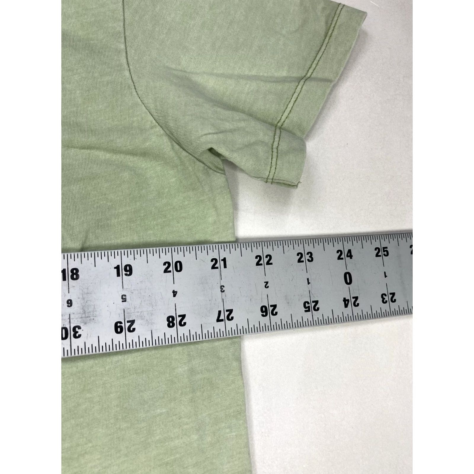 Vintage Guns N Roses T-Shirt Women Small Green Short Sleeve Crew Neck Relaxed Oversized Graphic 90s Theme Casual Shirt Size S / US 4 / IT 40 - 7 Thumbnail