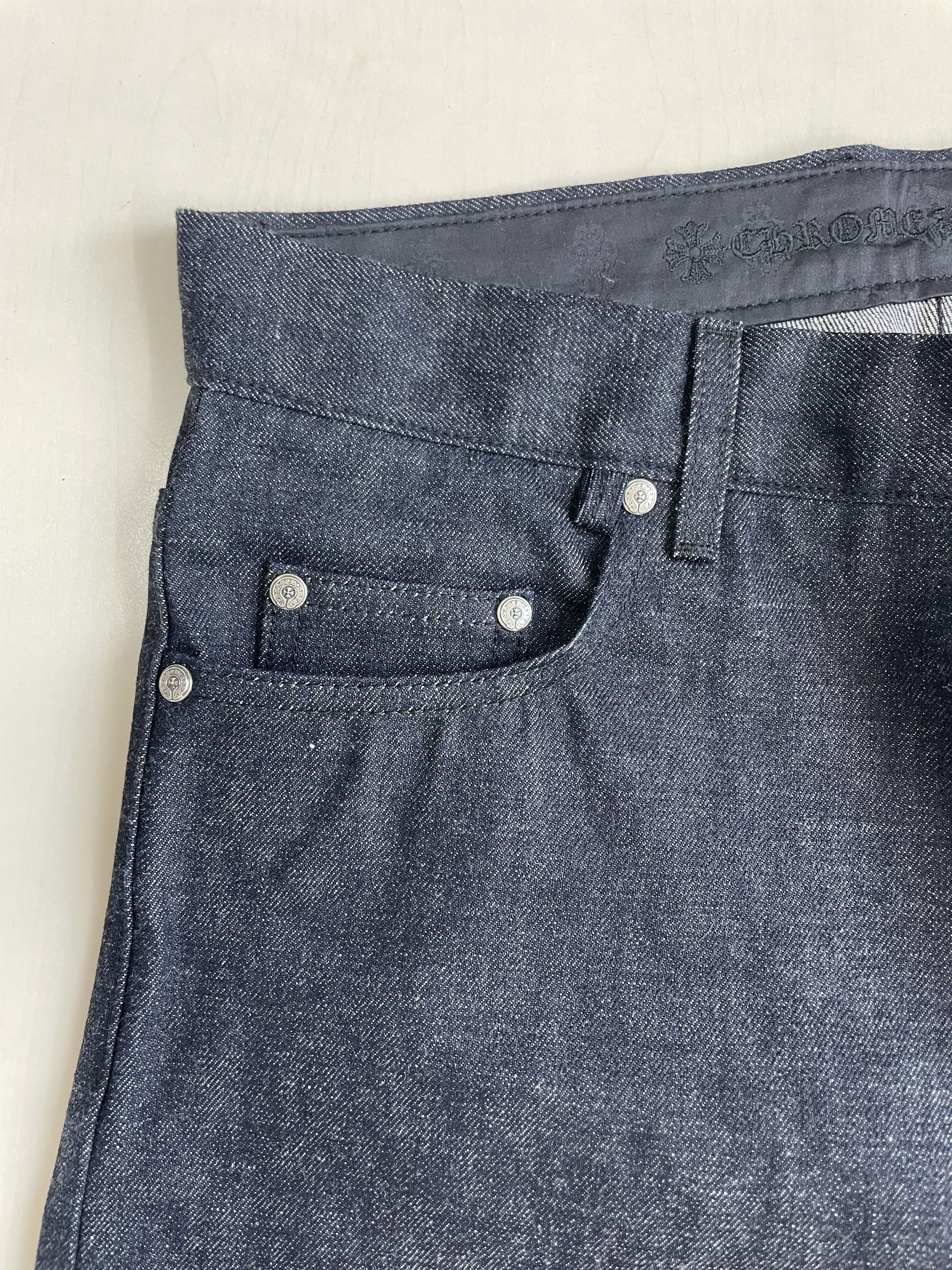 Chrome Hearts Chrome Hearts KS Cross Button Indigo Jeans Size 24" / US 00 / IT 34 - 6 Thumbnail