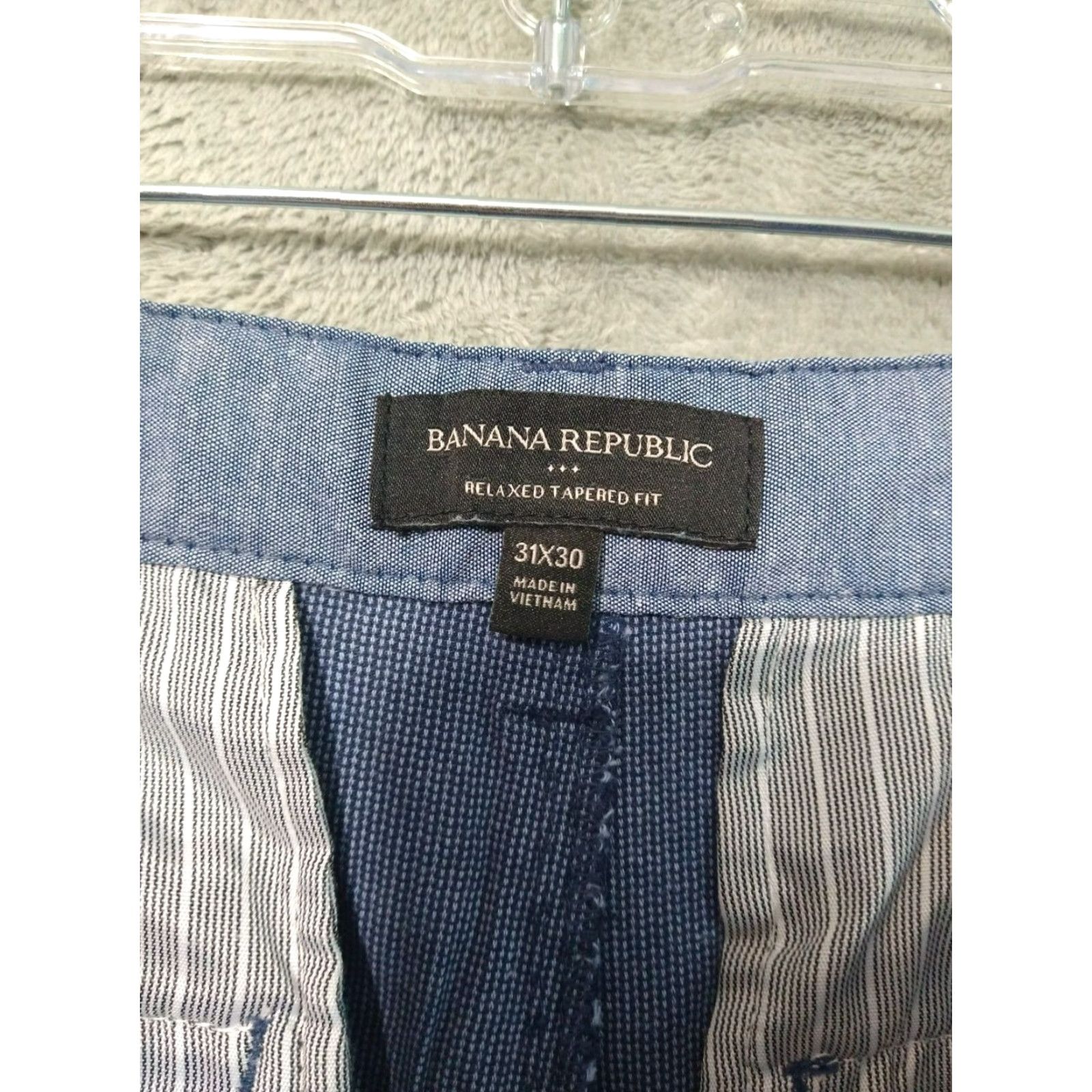 Banana Republic Banana Republic Pants Mens 31x24 Blue Relaxed Tapered Fit Pleated Front Chino Casual Workwear Mens Regular Waist 31 Inseam 24"} Size US 31 - 7 Thumbnail