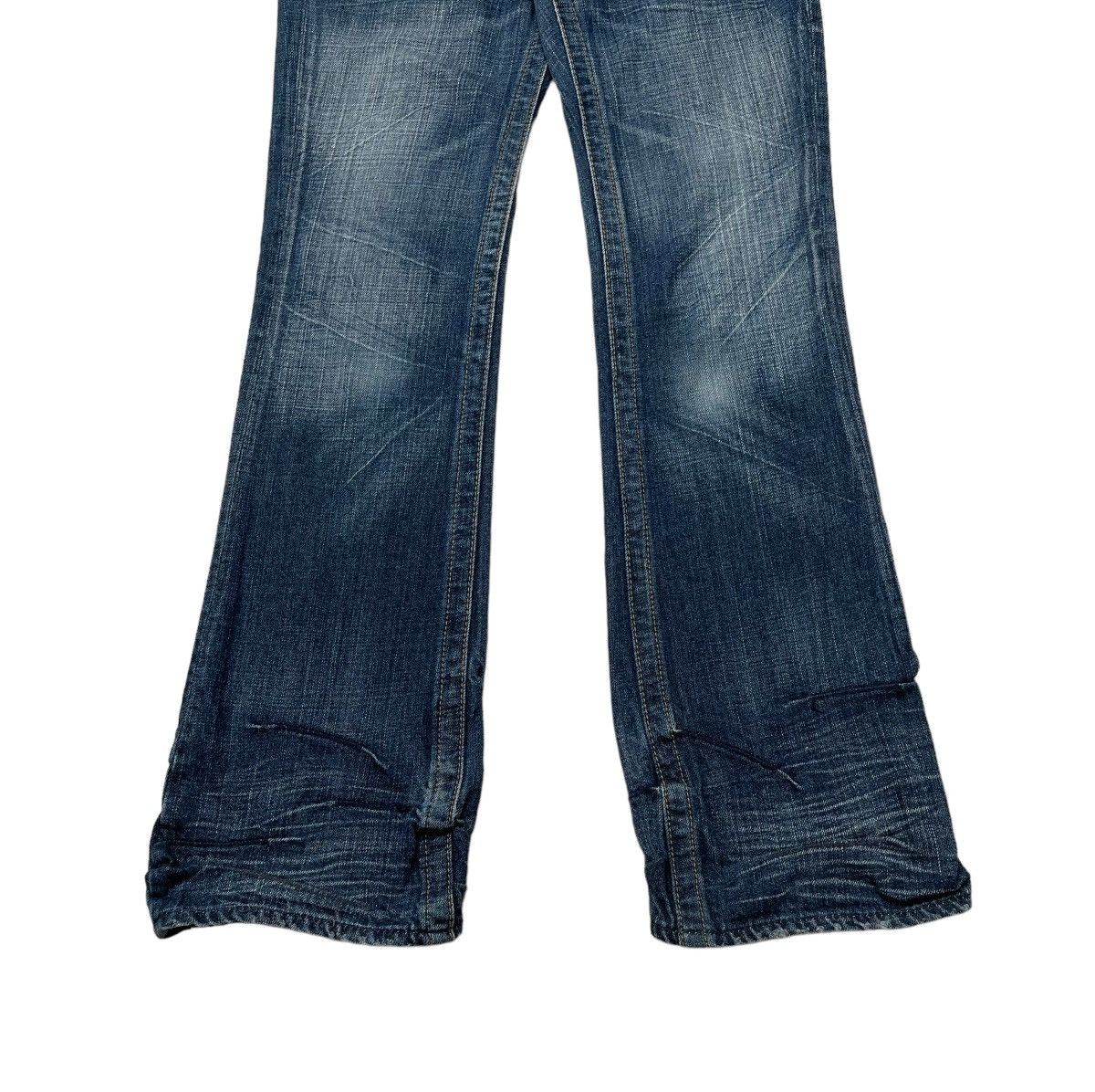 Japanese Brand × Vintage Vintage Brand Antgauge Flared Jeans 2000s Size US 29 - 5 Thumbnail