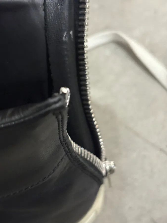 Kris Van Assche Kris Van Assche Black Leather Laced Eyeled Sneakers Size US 8 / EU 41 - 8 Thumbnail