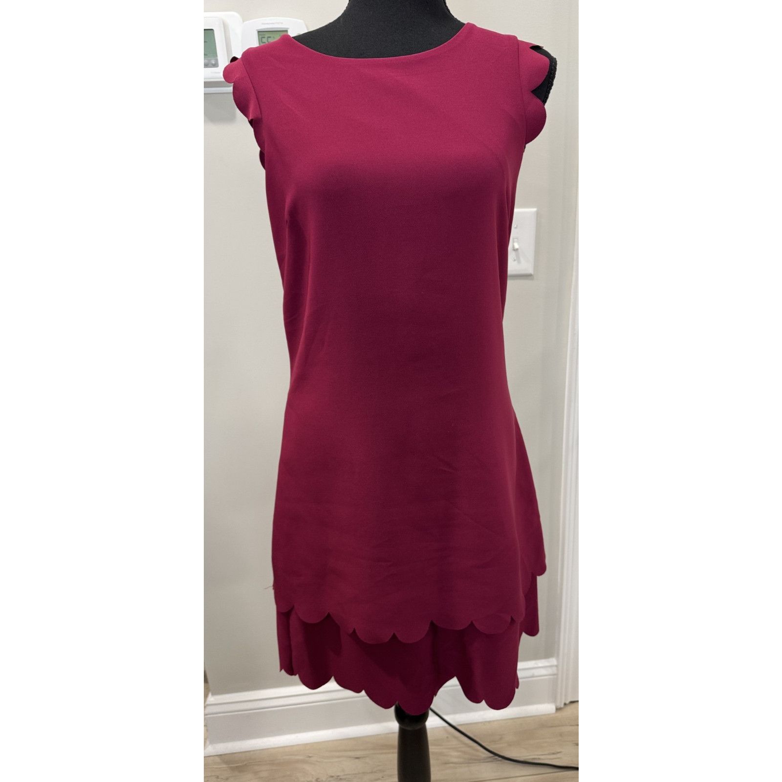 Betsey Johnson Y2K Betsy Johnson Dress Scalloped Hem Cap Sleeves Fuchsia 6 Size M / US 6-8 / IT 42-44 - 1 Thumbnail
