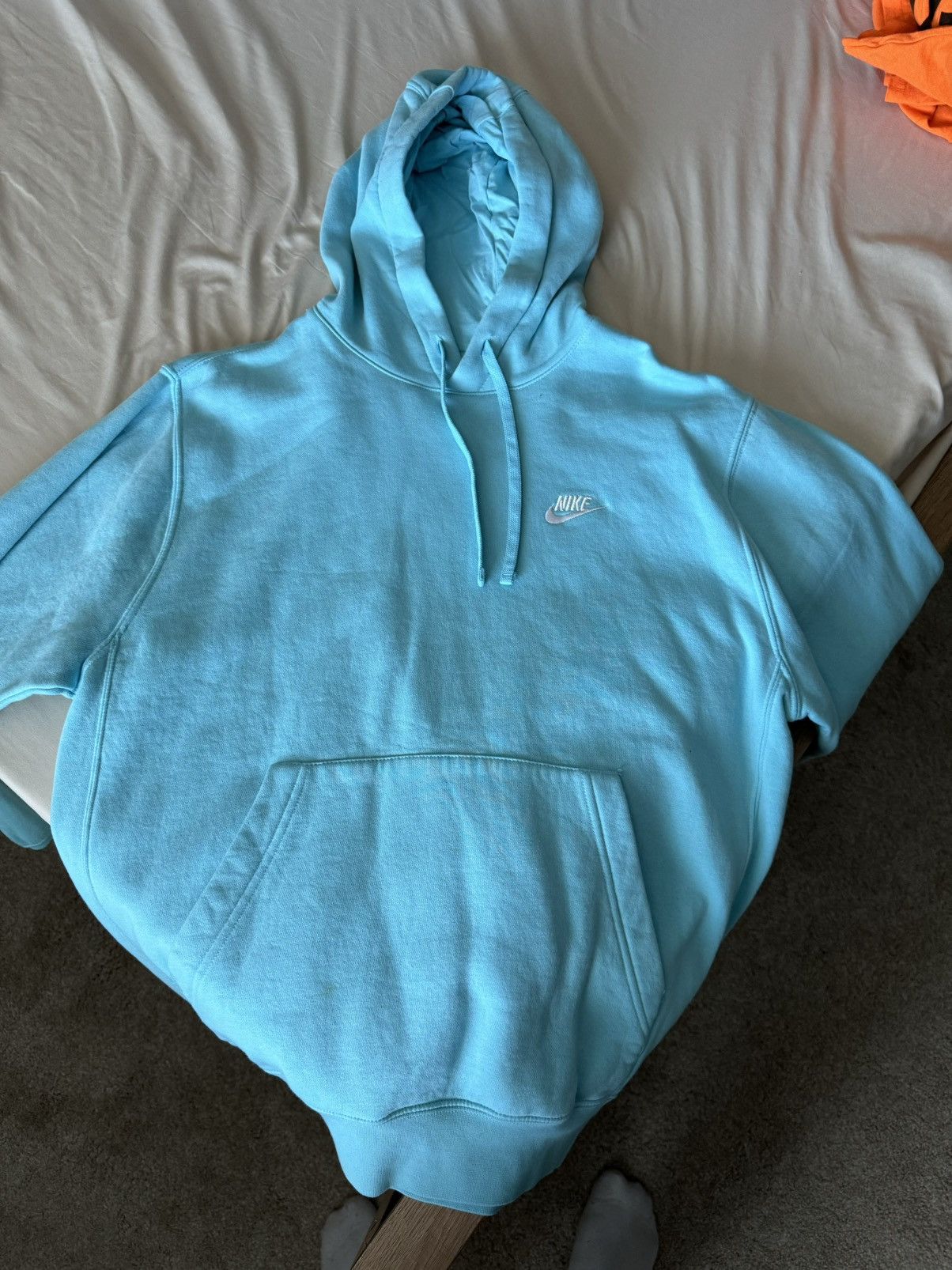 Nike Baby blue Nike hoodie Size US M / EU 48-50 / 2 - 1 Thumbnail