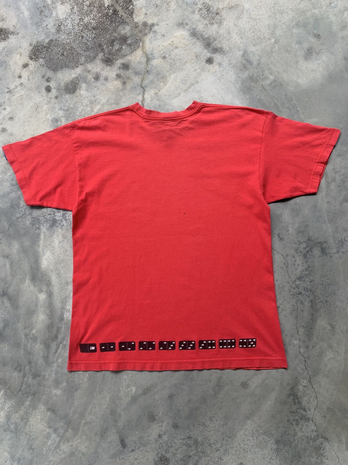 Vintage Vintage Alphanumeric Skateboarding Streetwear Tshirt Size US M / EU 48-50 / 2 - 3 Thumbnail