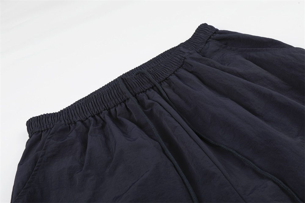 Japanese Brand Men's Loose-Fit Striped Casual Shorts Size US 32 / EU 48 - 3 Thumbnail