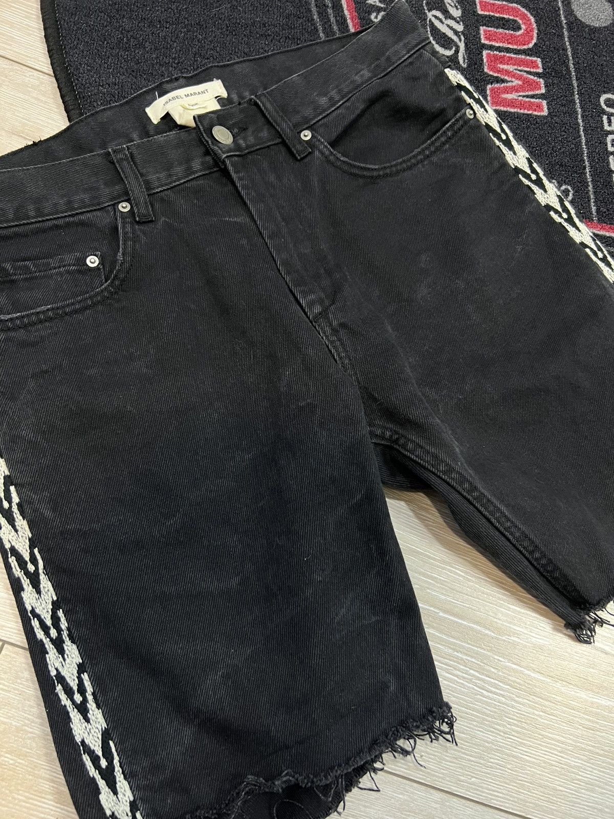H&M × Isabel Marant Isabel Marant x HM taped jorts shorts Size 31" - 4 Thumbnail