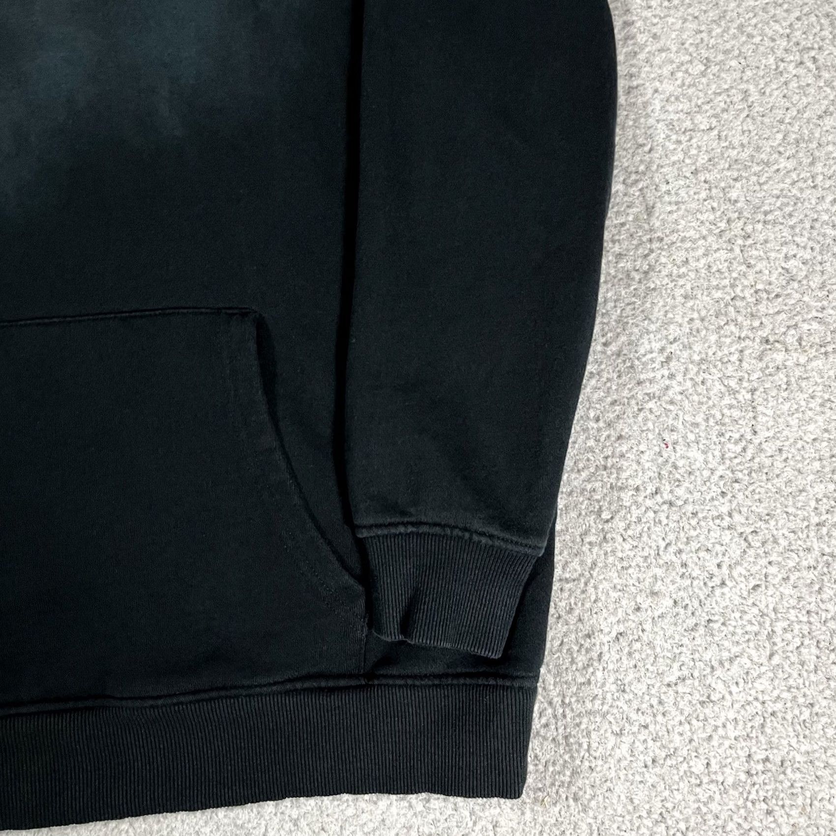Vintage Fundamentals Hoodie Mens S Black Ombre Wash Pullover Sweatshirt Pockets 90s Grunge Outdoor All Seasons Oversized Logo Regular Fit Size US S / EU 44-46 / 1 - 6 Thumbnail