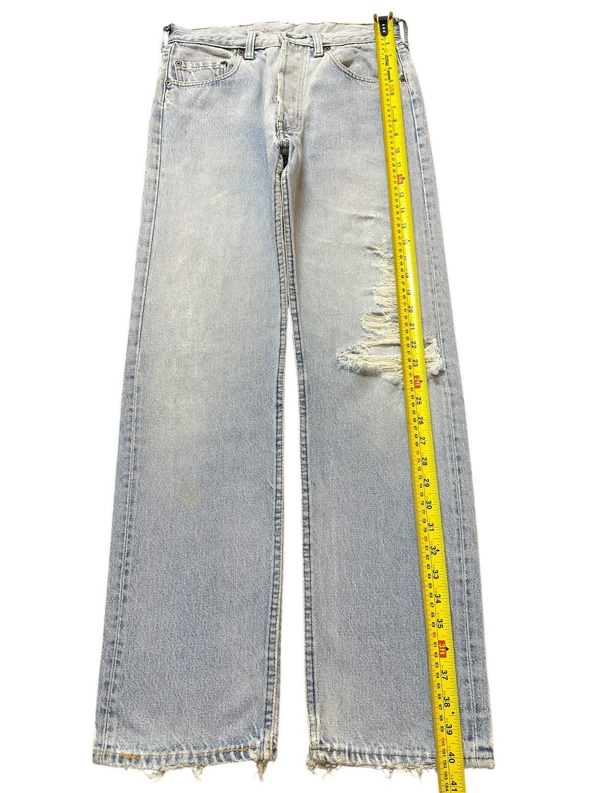 Levi's Vintage Levis Blue Light Wash Distressed Style Jeans Size US 28 / EU 44 - 10 Thumbnail