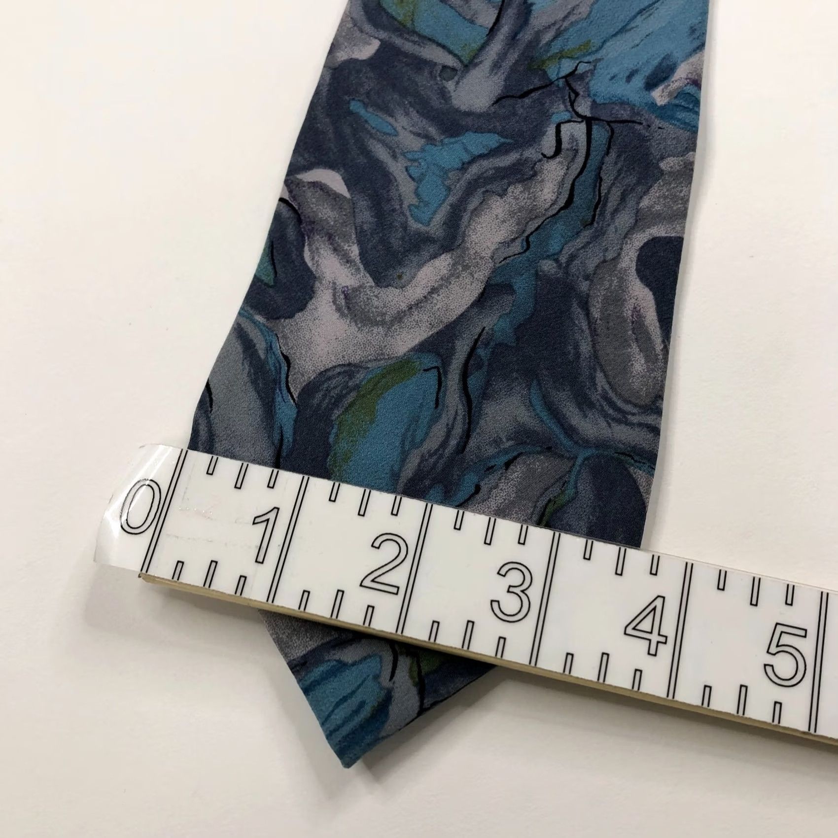Vintage J. Garcia Neck Tie 100% Silk Geometric Abstract Blue 58 Inch By 3.5" Men Size ONE SIZE - 4 Thumbnail