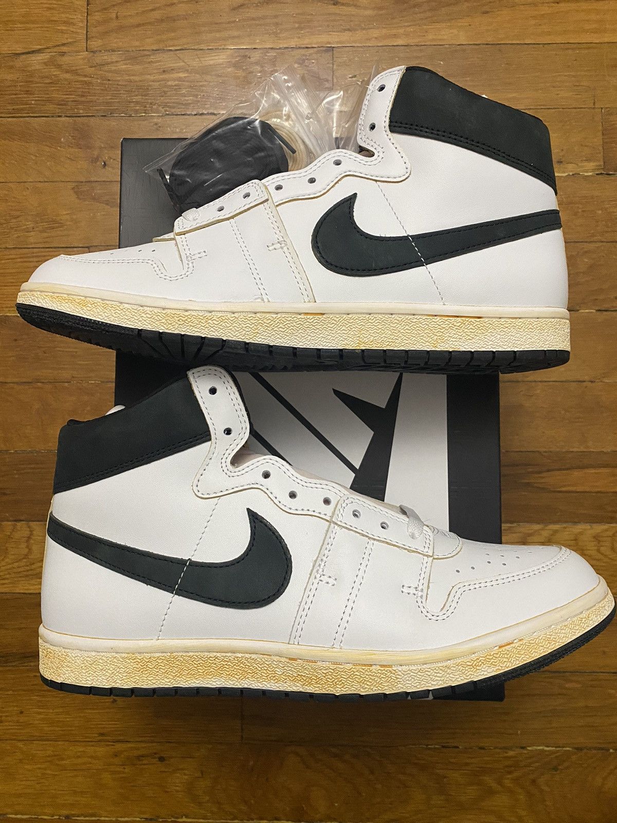 A Ma Maniere × Jordan Brand × Nike Size 11 - Jordan Air Ship x A Ma Maniere Black Oreo Men's Size US 11 / EU 44 - 2 Thumbnail