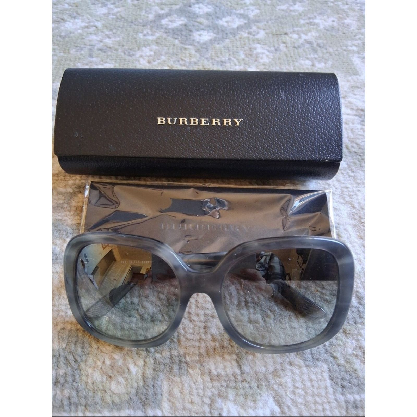 Burberry BURBERRY Oversized Gray Acetate Sunglasses | Made in Italy | Size ONE SIZE - 6 Thumbnail