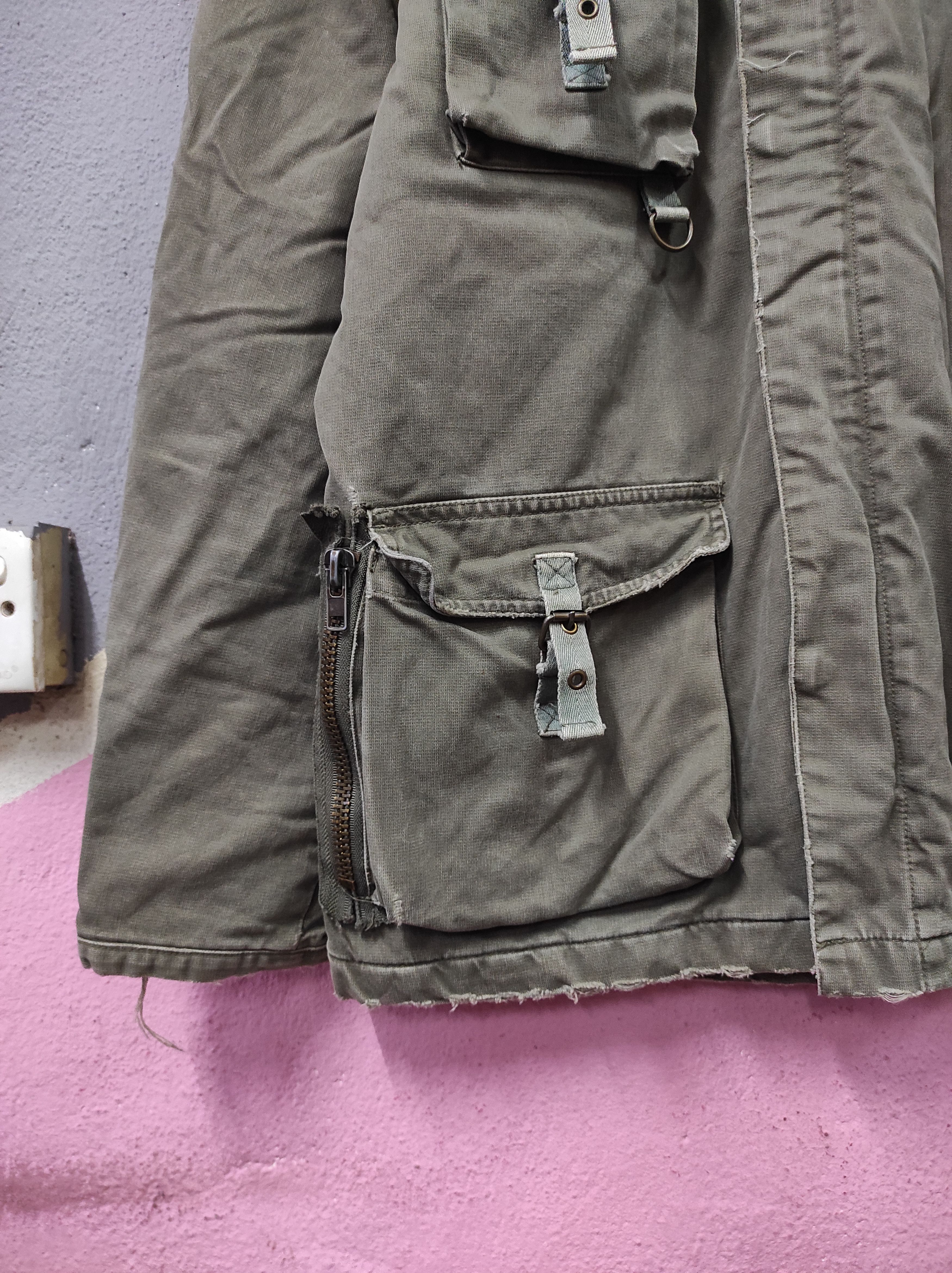 Jack & Jones × Seditionaries JACK & JONES MULTIPOCKET RARE FLAUNT JACKET DISTRESSED Size US L / EU 52-54 / 3 - 4 Thumbnail