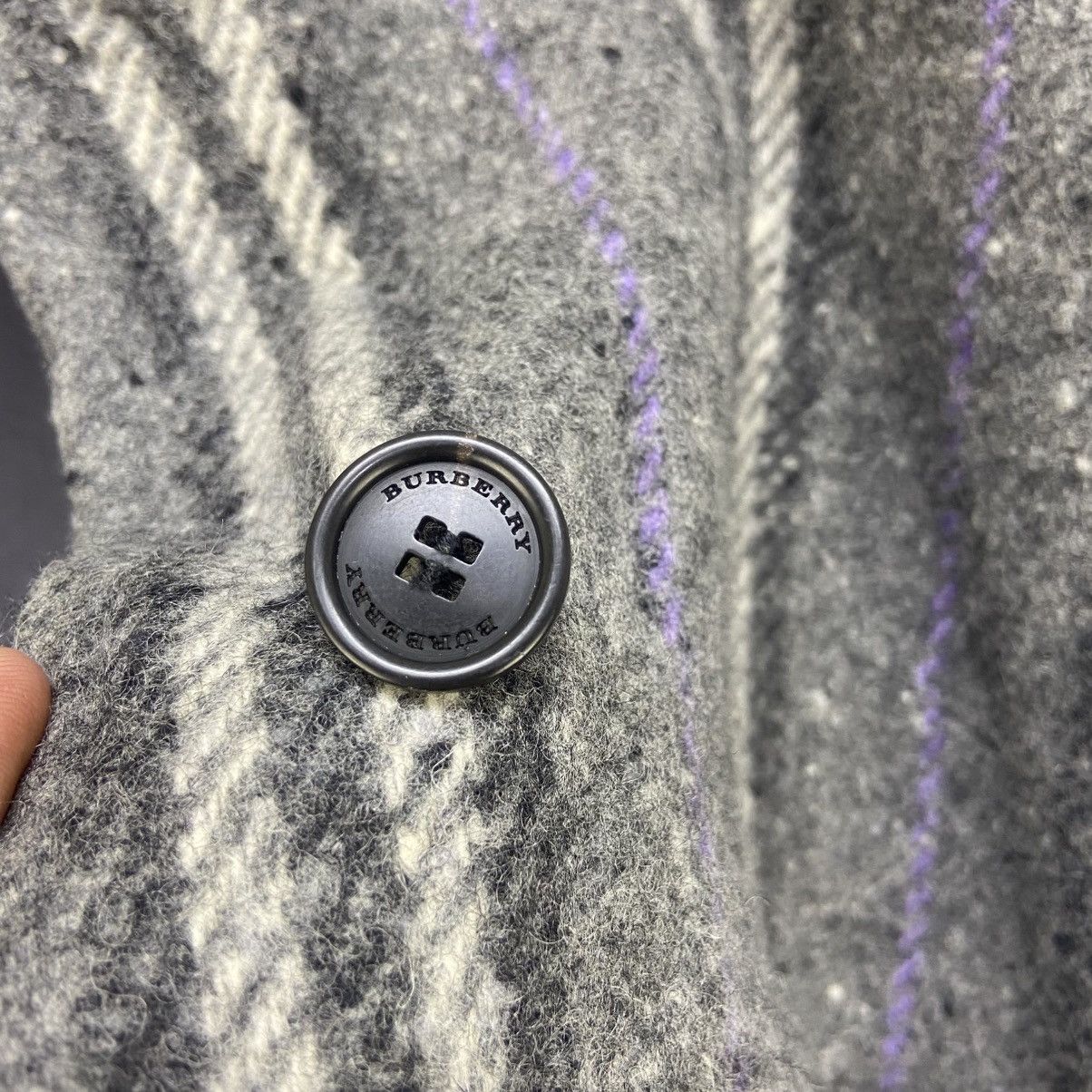 Burberry Burberry London Nova Check Shaw Collar Wool Overcoat Size XS / US 0-2 / IT 36-38 - 15 Thumbnail