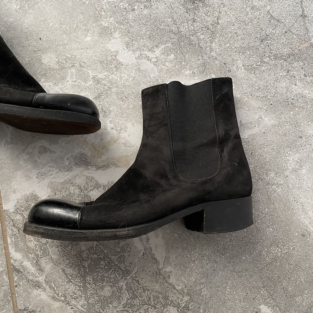 Chanel × Vintage 39 Boots Black Vintage CHANEL shoes sneakers Size US 9 / IT 39 - 4 Thumbnail