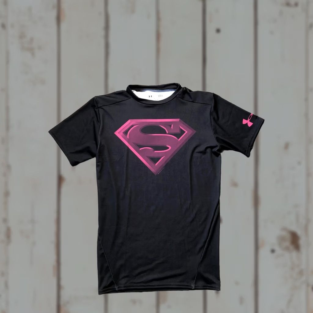 Under Armour Under Armour HeatGear Shirt Mens Large Black Superman Short Sleeve Raglan Crew Neck Compression Athletic Tee Size US L / EU 52-54 / 3 - 1 Thumbnail