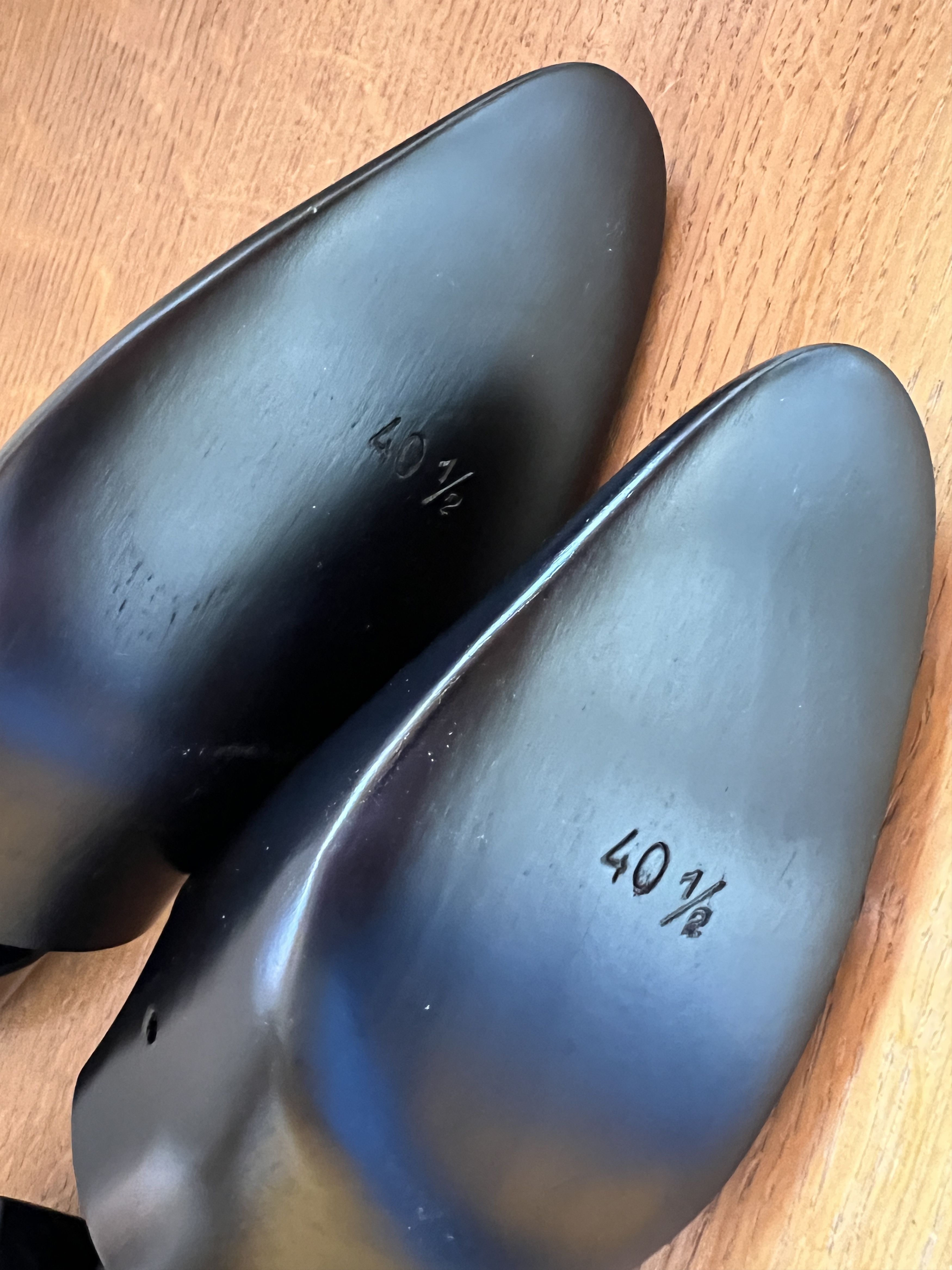 Dior × Hedi Slimane DIOR HOMME by HEDI SLIMANE SHOE TREES 40.5 UNRELEASED Size US 7.5 / EU 40-41 - 6 Thumbnail