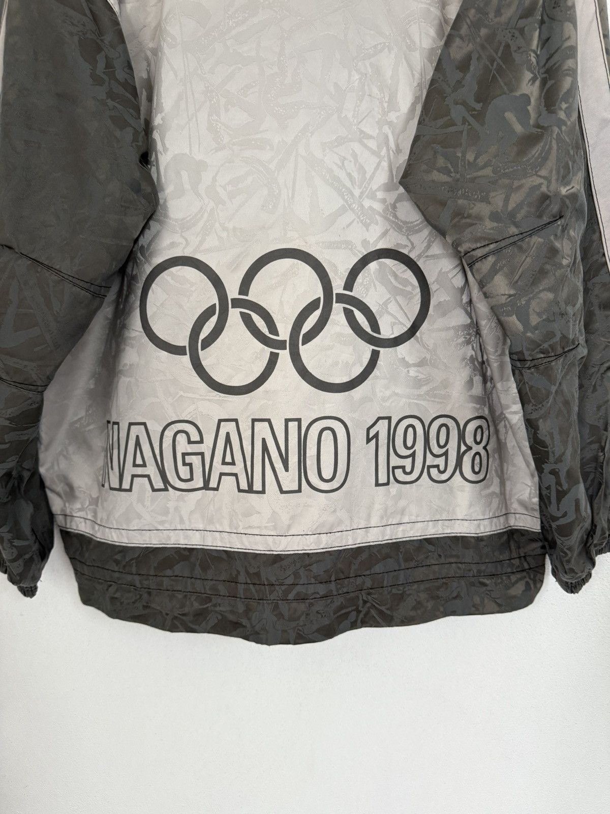 Mizuno 1998 JAPAN OLYMPICS NAGANO MIZUNO VINTAGE ATHLETE ISSUE Size US M / EU 48-50 / 2 - 7 Thumbnail