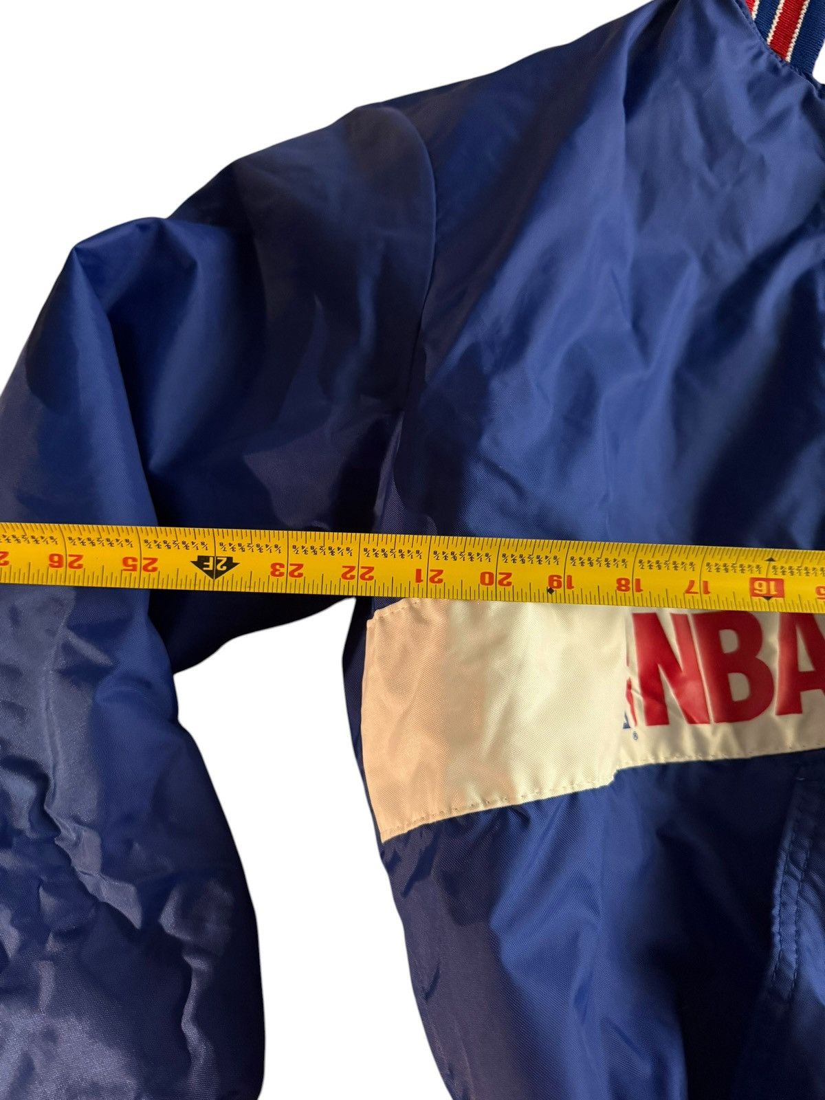 Delong Vintage Delong 80s NBA Nestle Puffer Jacket Size L Size US L / EU 52-54 / 3 - 4 Thumbnail