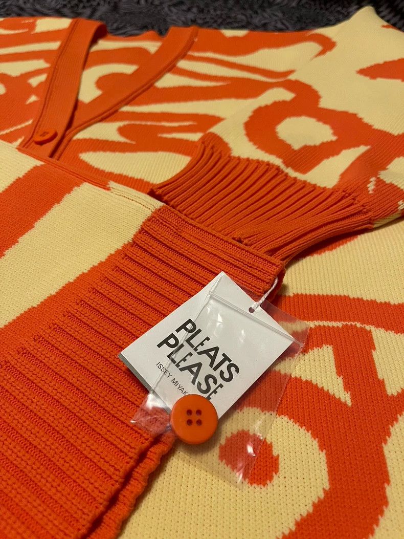 Issey Miyake Issey Miyake size:one size Animal-printed cardigan Size M / US 6-8 / IT 42-44 - 9 Thumbnail