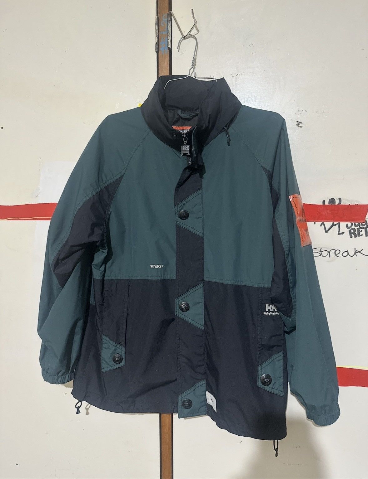 Wtaps WTAPS x Helly Hansen 20SS BOW Jacket Cruising G353 Size US S / EU 44-46 / 1 - 2 Thumbnail