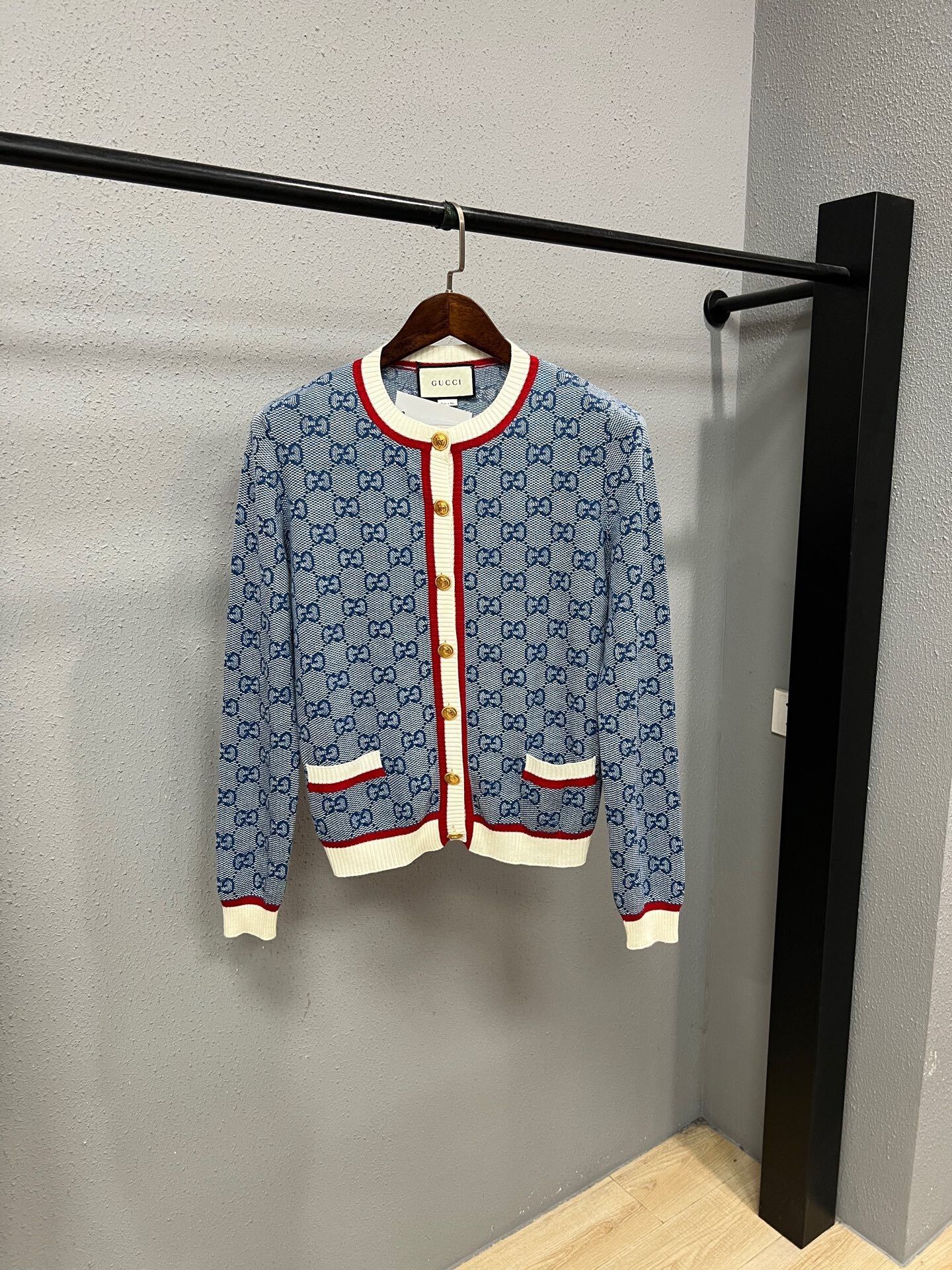 Gucci gucci blue patterned cardigan size L Size L / US 10 / IT 46 - 1 Thumbnail