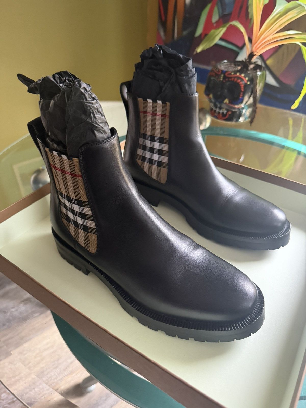 Burberry Check Panel Leather Chelsea Boots Size US 8 / IT 38 - 2 Thumbnail