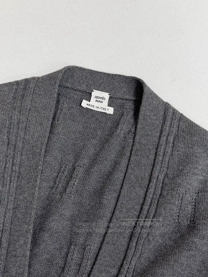 Hermes Hermes Gray ‘H’ Logo Knit Cardigan, 100% Wool Size XXS / US 00 / IT 34 - 3 Thumbnail