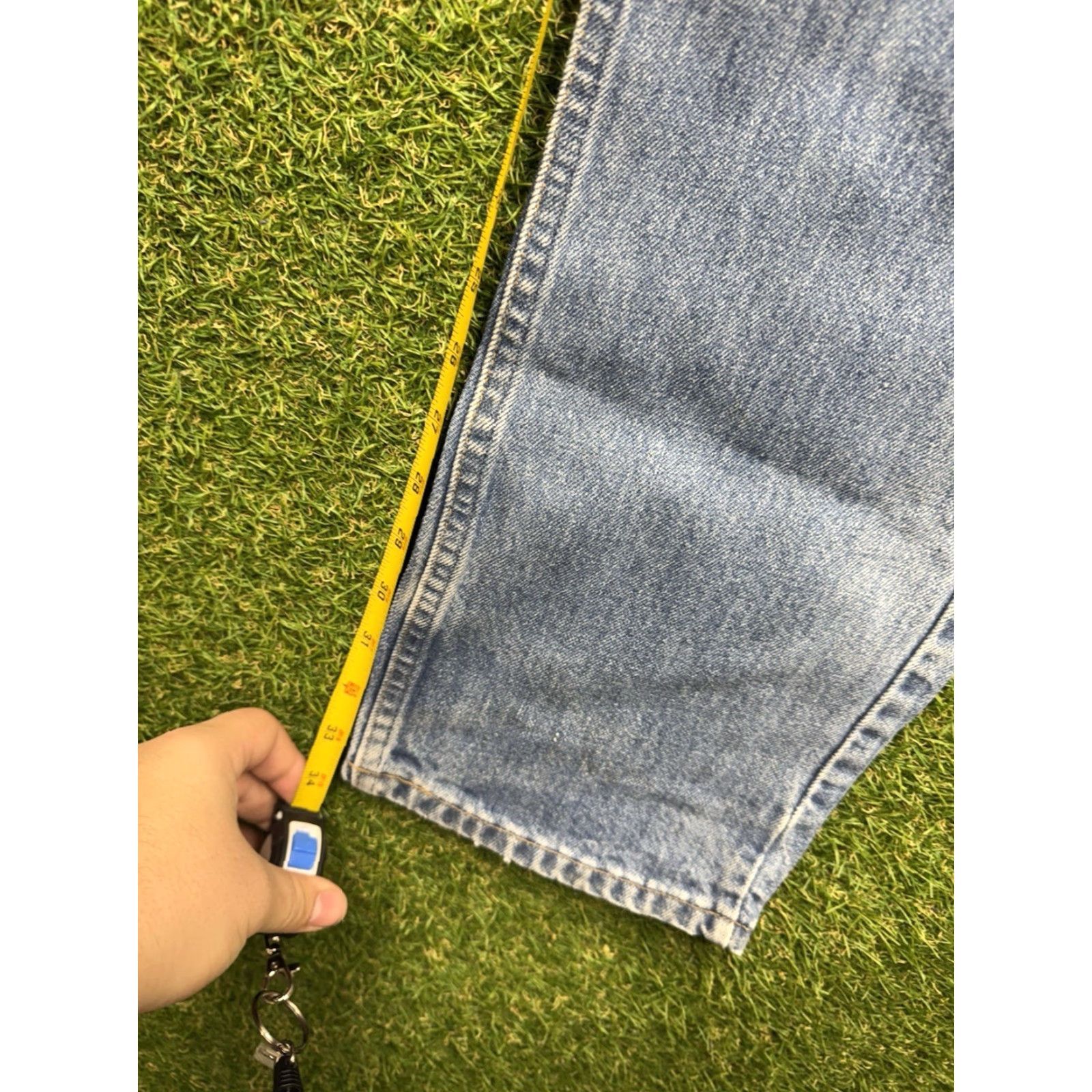 Levi's VINTAGE Levi's 517 Jeans Mens 32x36 Boot Cut Light Wash Denim Blue USA Cowboy 90s Mens Size US 32 / EU 48 - 6 Thumbnail