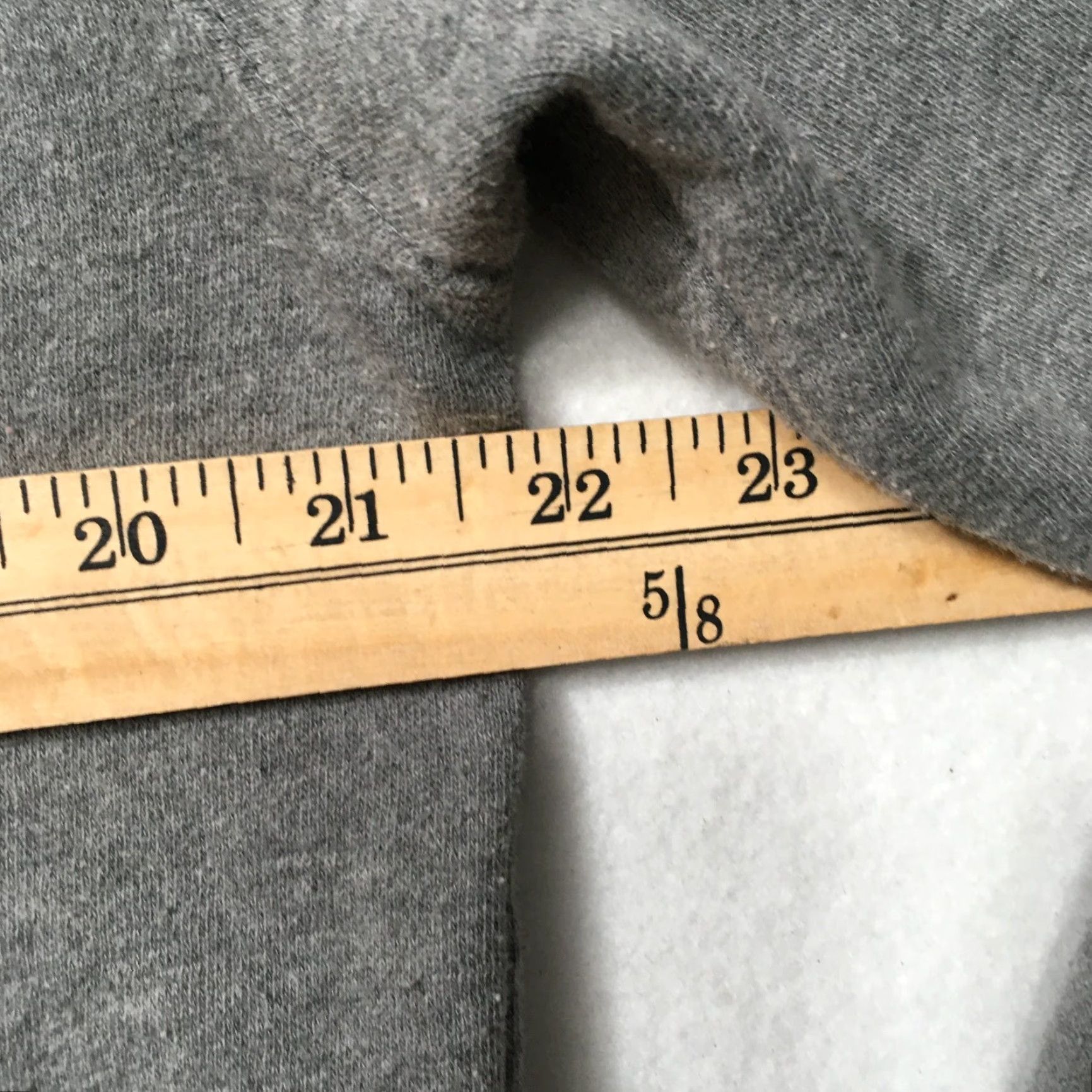 Vintage HUME Mens Hooded Sweatshirt Gray M Shirt Mens Hooded Sweatshirt Gray M GRAPHIC Size US M / EU 48-50 / 2 - 6 Thumbnail