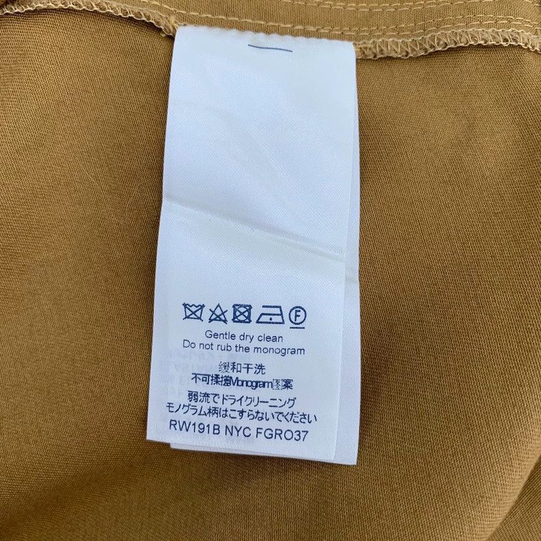 Louis Vuitton Louis Vuitton Brown logo presbyopic full print cotton crew Size XS / US 0-2 / IT 36-38 - 8 Thumbnail