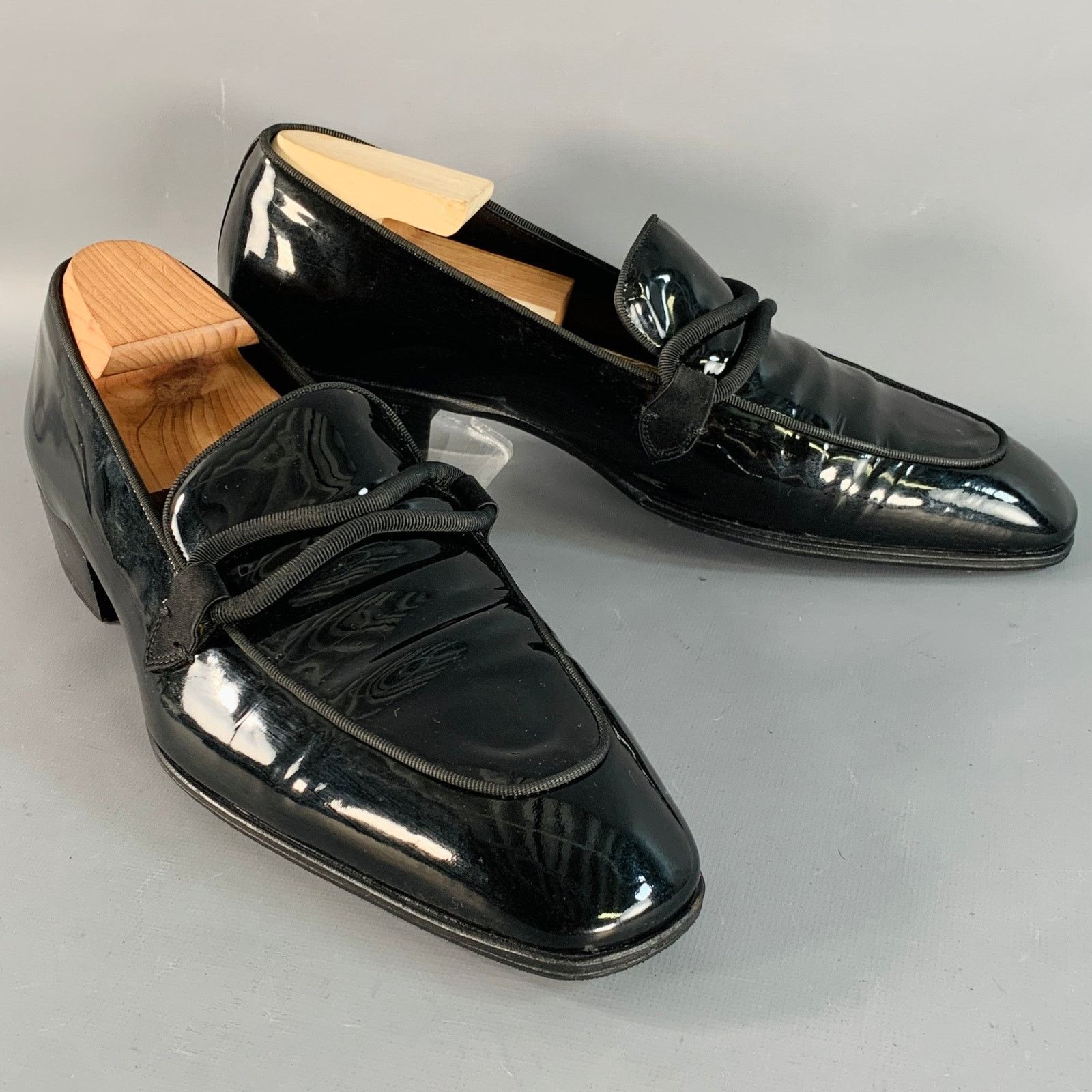 Tom Ford 10.5 Nero Black Patent Leather Grosgrain Trim Slip On Size US 10.5 / EU 43-44 - 1 Thumbnail