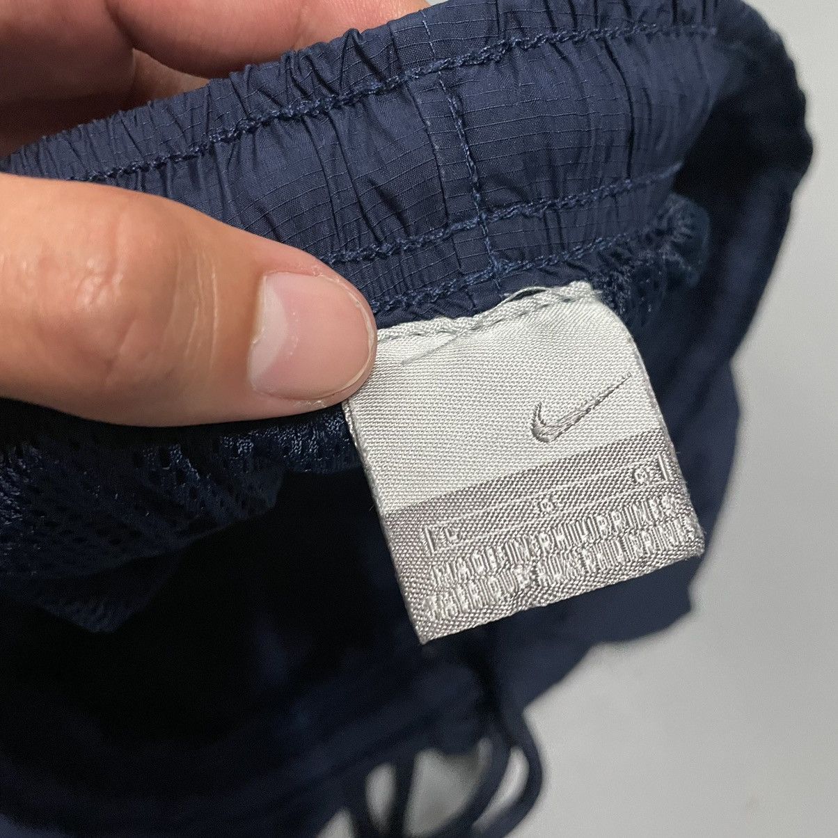 Nike vintage Y2K Nike baggy wide leg essential sweatpants Size US 30 / EU 46 - 4 Thumbnail