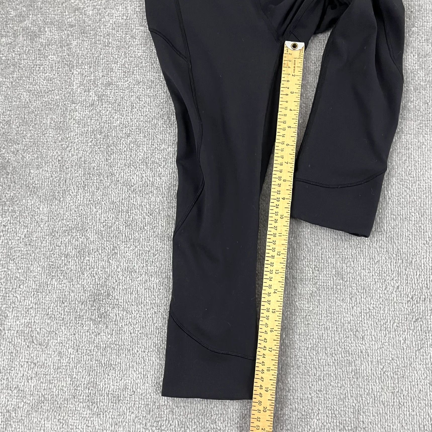 Lululemon Lululemon In Movement Crop Leggings Womens Size 4 19" Black Everlux Athletic Activewear Size 27" / US 4 / IT 40 - 7 Thumbnail
