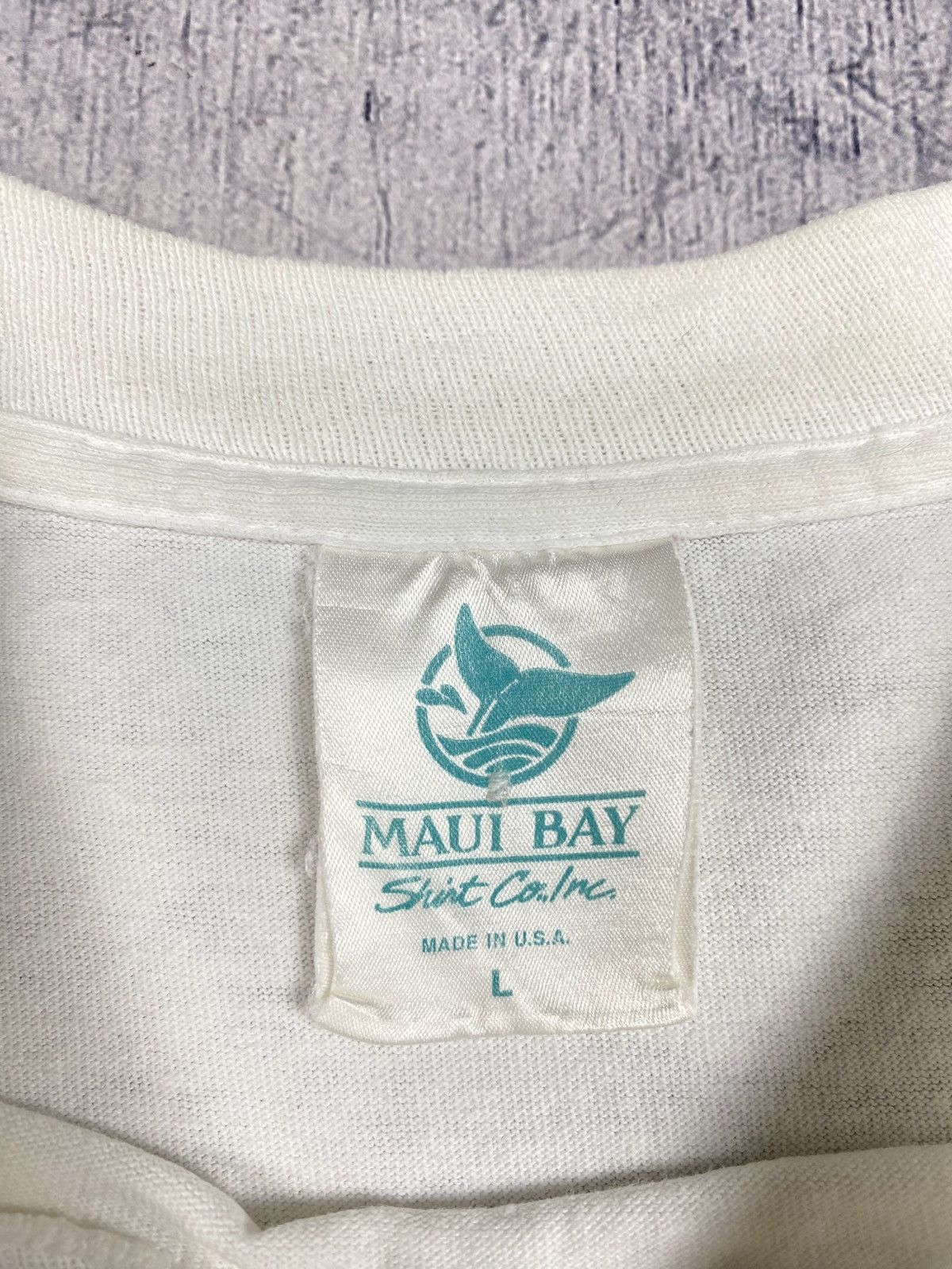 Other Vintage 1994 Maui Bay Hawaii Fish Graphic Tee Size US L / EU 52-54 / 3 - 16 Thumbnail