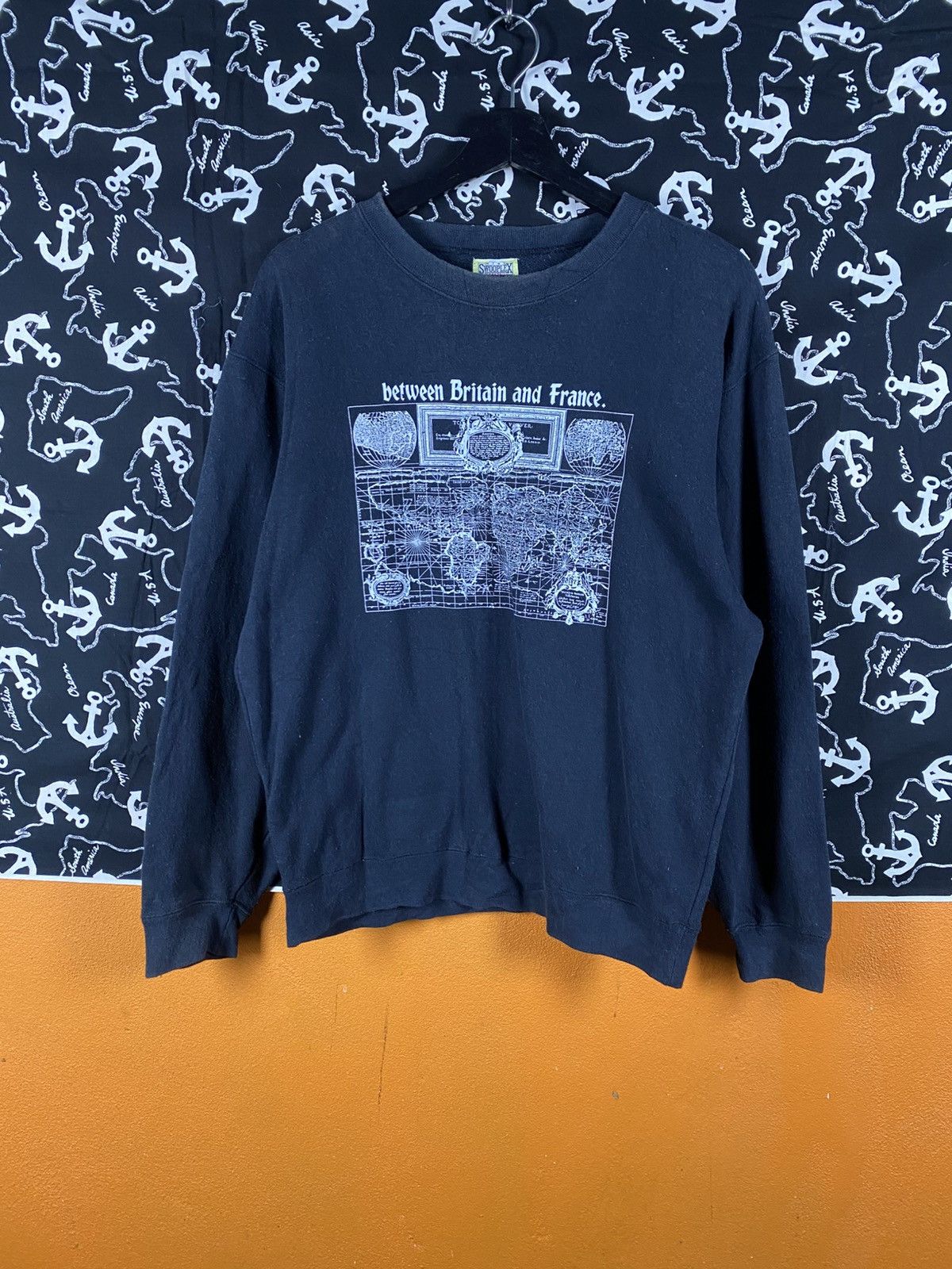 Japanese Brand Vintage Swooplex “Between Britain and France” Graphic Size US M / EU 48-50 / 2 - 3 Thumbnail