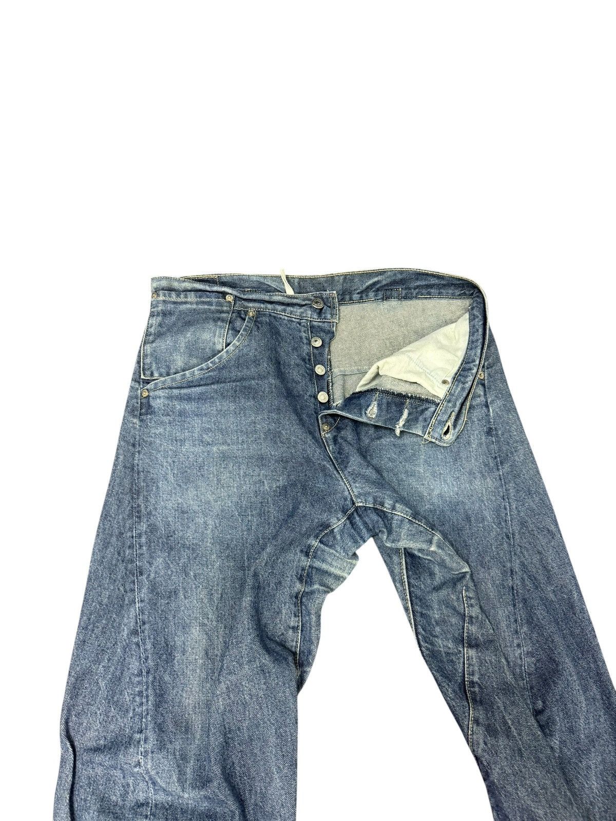 Levi's Vintage Clothing Levi’s Engineered Jeans USA Twisted Leg Y2K Loose 3🟦5 Size US 35 - 15 Thumbnail