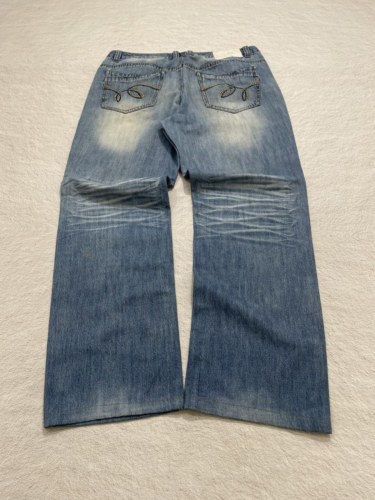 Japanese Brand Blue Jeans Clubby Faded Size US 33 - 8 Thumbnail